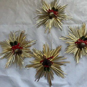 Adornos Starburst de oropel de lámina dorada vintage conos de pino campanas WOW - Imagen 1 de 6
