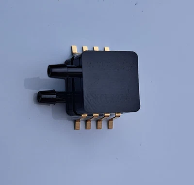 MPXV5004DP - Board Mount Differential Pressure Sensors 0-3.92kPa 0-400mm H2O - Image 1 of 4