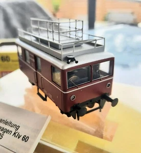 LOCO MOTRICE CHANTIER ELEVATRICE BRAWA HO KLV 60 REF 0525 NEUVE EN BOITE - Foto 1 di 7