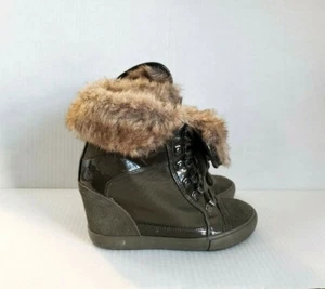Aldo Faux Fur Olive Green Wedge Ankle Boots Sneakers - Picture 1 of 5