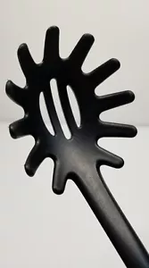 OXO Good Grips Nylon Spaghetti Server Black Spoon 13" - Servidor de Espagueti - Picture 1 of 12