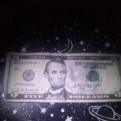 Unique low number $5 Star Note With Two Double Numbers good condition  - Image 1 of 4