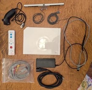 Sad Nintendo Wii Set for Parts or Repair - Picture 1 of 5