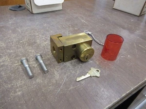 Federal Pioneer Schlage Interlock C1006X A1 nuevo excedente - Imagen 1 de 9