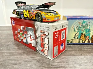 2004 Jeff Gordon #24 Monte Carlo Dupont The Wizard of Oz NASCAR Diecast 1/24 - Picture 1 of 19
