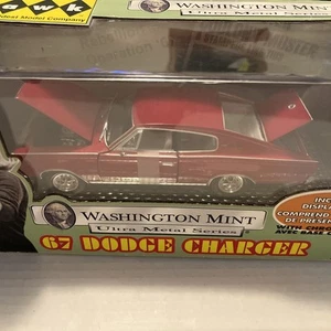 1967 Dodge Charger Die Cast Model By Hawk, Washington Mint 1:24 Scale 2007 - Picture 1 of 12