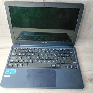 ASUS E200H LAPTOP - NOT TESTED SPARES REPAIRS - RARE RETRO NETBOOK - Afbeelding 1 van 10