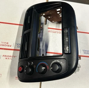 99-00 Honda Civic Climate Control Dash Panel Radio Bezel Vents Heater A/C OEM - Picture 1 of 15