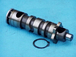 76-82 Kawasaki KZ750 B G & M gear shift drum assembly - Picture 1 of 5