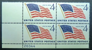 1132 MNH 1959 49 Star Flag PB reflecting addition of state Alaska on 4th of July - Picture 1 of 1