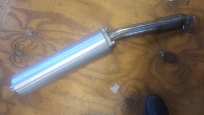 2011 11 Suzuki GSXR 1000 глушитель может midpipe oem б/у запас - Изображение 1 из 2