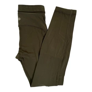 Lululemon olivgrüne Leggings Größe 4 Yoga Fitnessstudio 28" Schrittlänge - Bild 1 von 9