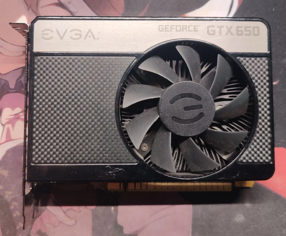 EVGA GTX 650 Superclocked 2 GB GDDR5 PCIe 3.0 x16 Graphics Video Card - Image 1 of 2