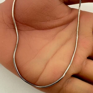 Italien Vintage 925 Sterling Silber Schlangenkette Karabinerverschluss Halskette 16" (4,8 g) - Bild 1 von 5
