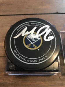 Matt Moulson Signed Buffalo Sabres Official game Puck - Picture 1 of 2
