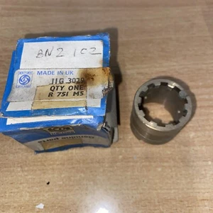 11G3029 3rd Speed Main shaft Gear Bush Austin Healey BN1 NOS - Picture 1 of 3