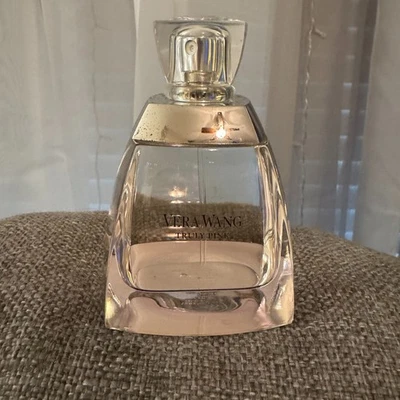 Vera Wang Truly Pink Perfume Spray EDP 100 ml/3,4 oz Foto 1 de 4