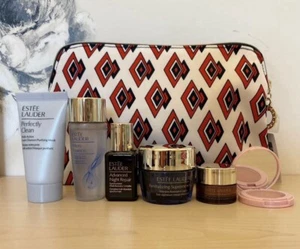 Estee Lauder 6-Piece Skincare Gift Set - Picture 1 of 3