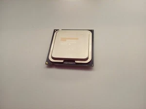 Intel Pentium Dual-Core SLGTG E5800 Socket 775 3,2 GHz - Imagen 1 de 2
