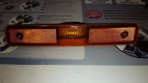 JAGUAR XJS 1992-1996 LEFT FRONT SIDE MARKER LAMP ASSEMBLY - Picture 1 of 1