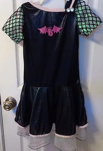 GIRLS BLACK BATMAN  HALLOWEEN  DRESS BRIGHT PINK LOGO  HAS UNDERLAY PINK TRIM  S - Picture 1 of 6