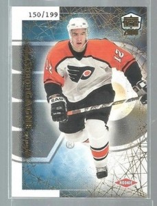  1999-00 Pacific Dynagon Ice Gold #2 Simon Gagne 150/199 (ref36852)