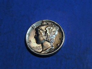 1944    Mercury Dime - Picture 1 of 2