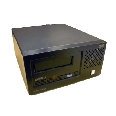 IBM 3580-L33 / 23R5922 400/800GB Ultrium LTO-3 External SCSI LVD Tape Drive - Image 1 of 3