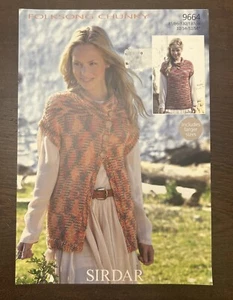 DAMEN GROBE JACKE CARDIGAN PULLOVER STRICKMUSTER 32”-54” XXL SIRDAR 9664 - Bild 1 von 2