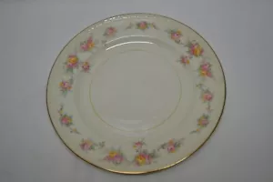 Vintage Homer Laughlin Countess Salad Plate Roses Pink Yellow - Picture 1 of 2