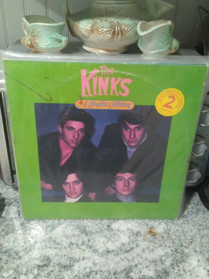 THE KINKS - A Complete Collection 2x Records, 1984 Gatefold VG - Image 1 of 1