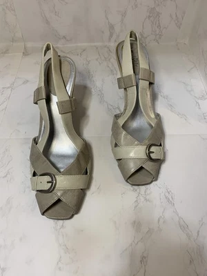 Zapatos para mujer East 5th, color crema Foto 1 de 4