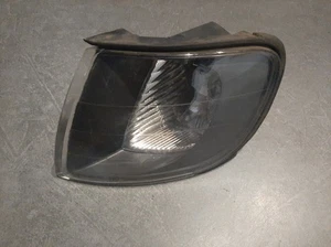 CLIGNOTANT AVANT GAUCHE RENAULT SAFRANE PHASE 2 7700849216 - Imagen 1 de 7