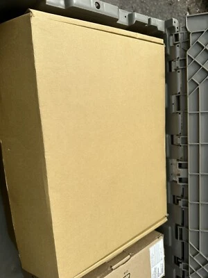 Zyxel EMG 3435-Q20A Wireless Ethernet Gateway 4 Antennas New In Original Box - Image 1 of 4