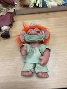 VTG Large Dam Norfin Doctor Surgeon Scrubs Mask Troll Doll - Picture 1 of 2