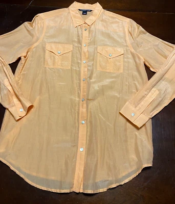 Camisa Victoria's Secret semi transparente con botones Foto 1 de 4