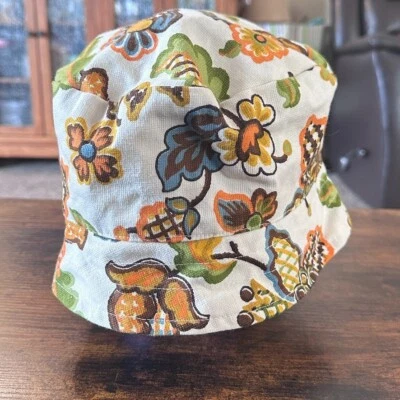 Sombrero Cubo Estilo Años 70 Blanco Lona Estampado Flores Mezcladas Adulto OSFM Retro Hippie Foto 1 de 4