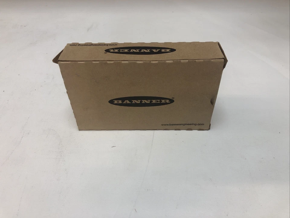 1 New BANNER ENGINEERING R55FVQ (58008) Fiber Optic Registration Mark Sensor - Image 1 of 4