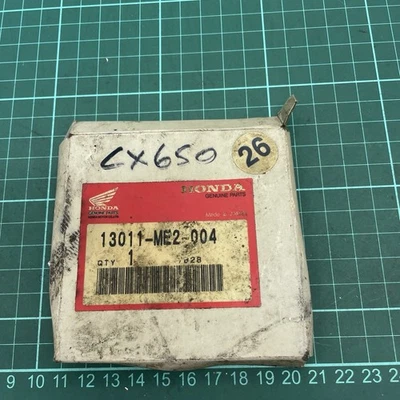 Anillo de pistón genuino Honda 13011-ME2-004 estándar CX 650 GL 700 NOS Foto 1 de 2
