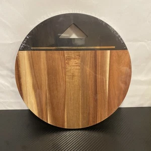 Wooden Round Cutting Board - Picture 1 of 3