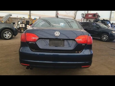 (LOCAL PICKUP ONLY) Passenger Right Front Door Fits 11-18 JETTA 6771844 Foto 1 de 4