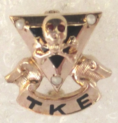 Vintage 10K Gold Tau Kappa Epsilon TKE Fraternity Badge Pin - Image 1 of 4
