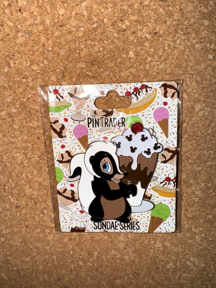 Prendedor Flor de Bambi DSSH PTD Redux Disney D23 LE 400 Foto 1 de 1