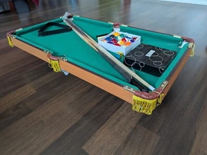MINI POOL Billardtisch Billard inkl. Zubehör Tisch 92x52x19cm, 16 Bille🎱 - Bild 1 von 3