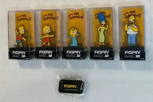 Set e logo FiGPiN The Simpsons Bart 760 Lisa 761 Maggie 762 Marge 763 Homer 764 - Foto 1 di 5