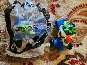Set of 2 Mariokart McDonald's Happy Meal Toys - Luigi [in plastic] and Bowser - Picture 1 of 3