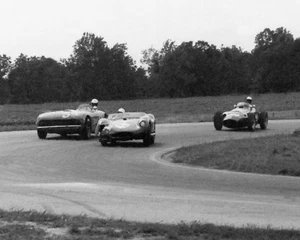 Vintage 8X10 1963 Indy IRP Maserati 200S, Kurtis Roadster & Maserati 250F - Bild 1 von 1