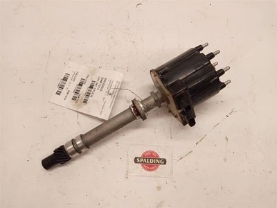 Distributor from 1994 Chevrolet Suburban 2500 7.4L 11102988 - Image 1 of 4