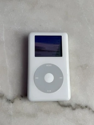 Apple iPod Photo Classic 4th Gen White (30 GB) A1099 READ! - Image 1 of 4