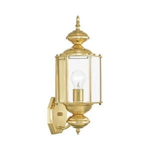 Timeless coach light evokes classic lantern style for elegant outdoor charm - Picture 1 of 12